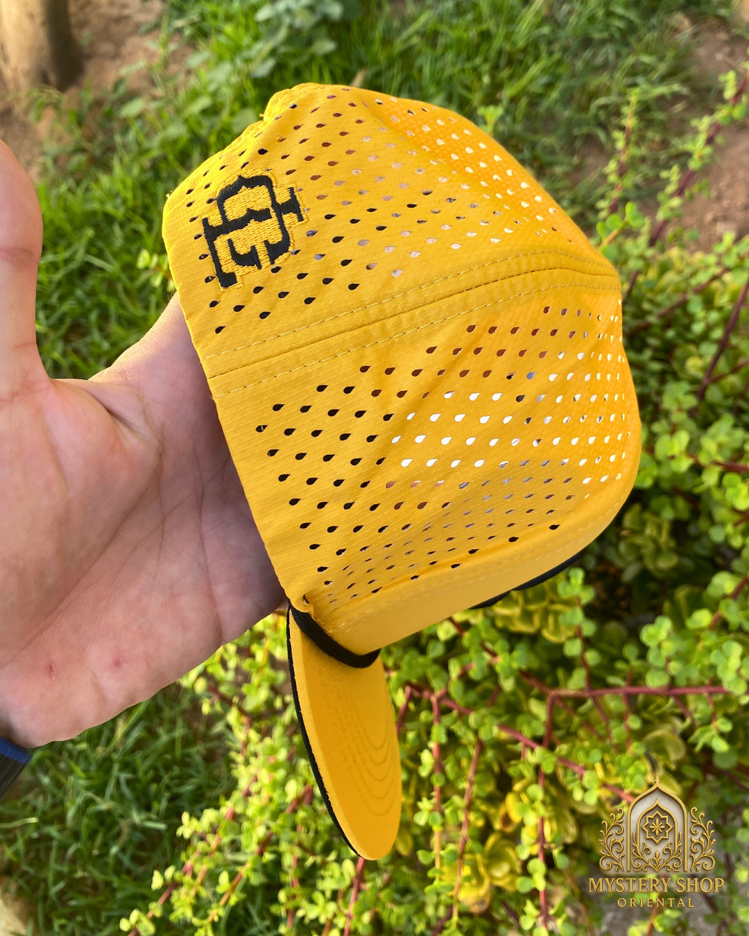 Casquette LOST CALF® – Bold Yellow Edition.