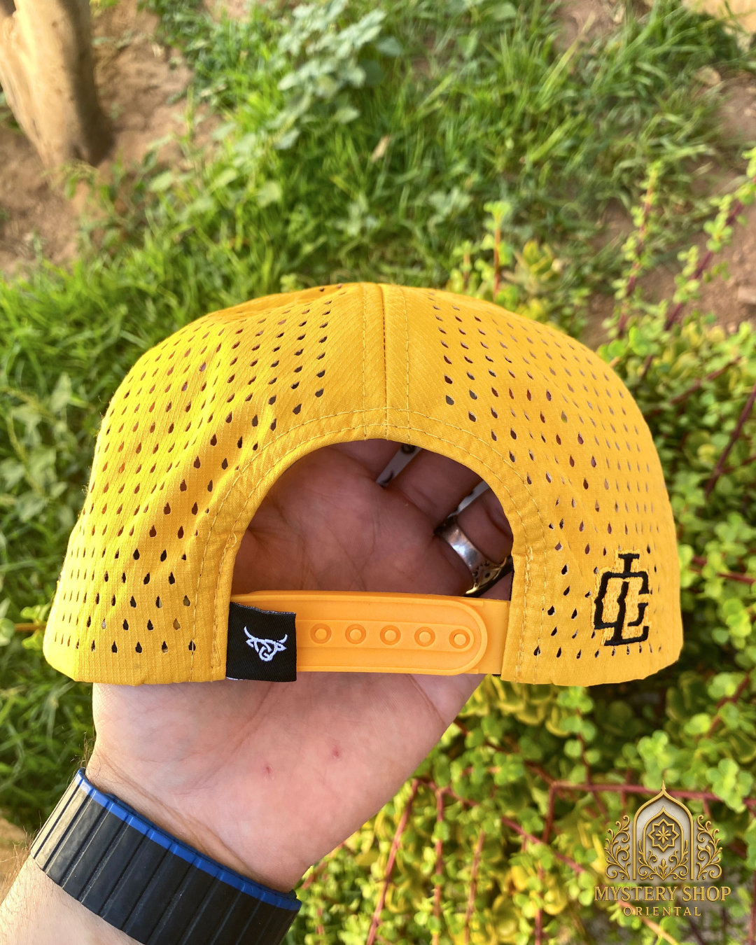 Casquette LOST CALF® – Bold Yellow Edition.