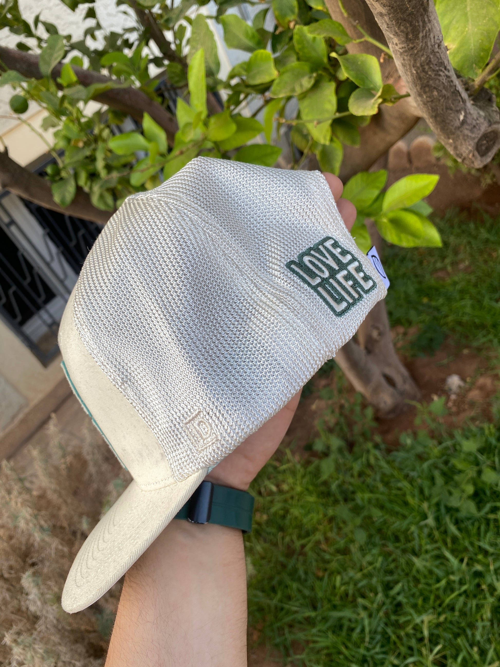 Casquette LOVE LIFE® – Serenity Green Edition.